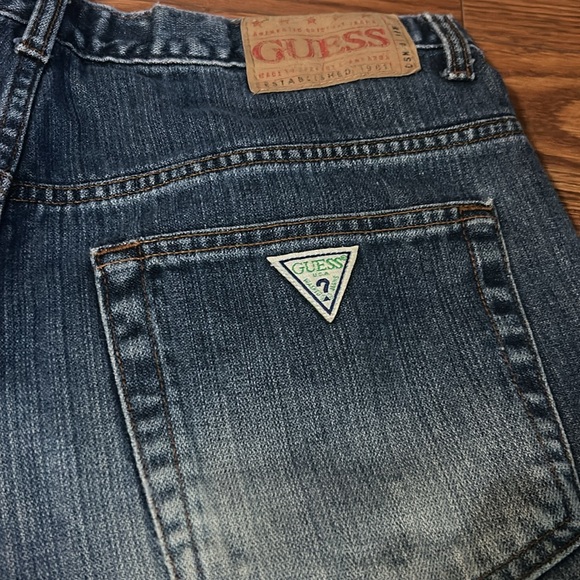 Guess Men's Pascal Relaxed Tapered Jeans, Stone wash, Faded Size 33W x 30L Retro - Picture 10 of 11